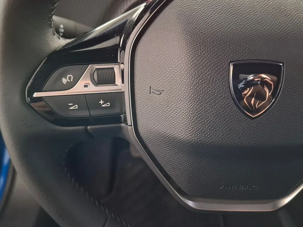 PEUGEOT 2008 Active año 2025