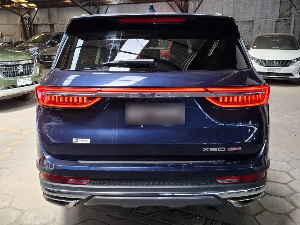 JETOUR X90 PLUS 2.0 4x2 Dct At 5p año 2024