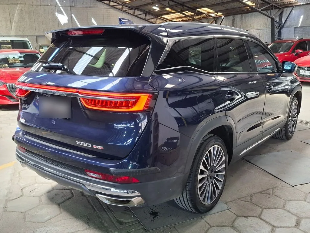 JETOUR X90 PLUS 2.0 4x2 Dct At 5p año 2024