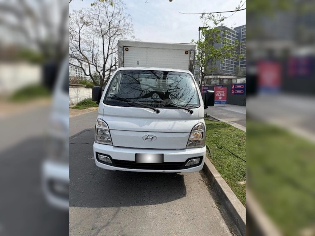Hyundai Porter 2.5 Crdi Diesel Gls 4x2 Chassis Pick Up 6mt 2p año 2021