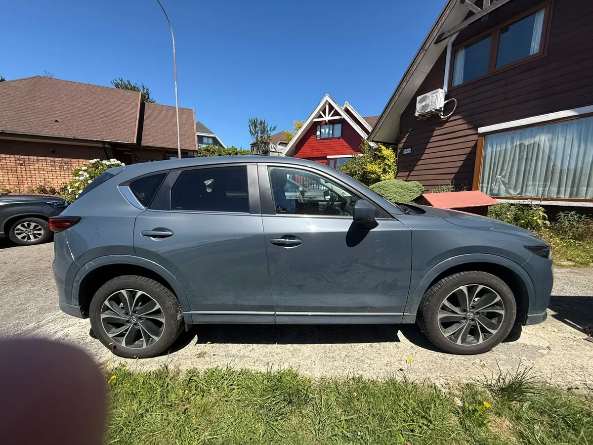 MAZDA CX-5 2.0 Core Plus At 4x4 año 2025