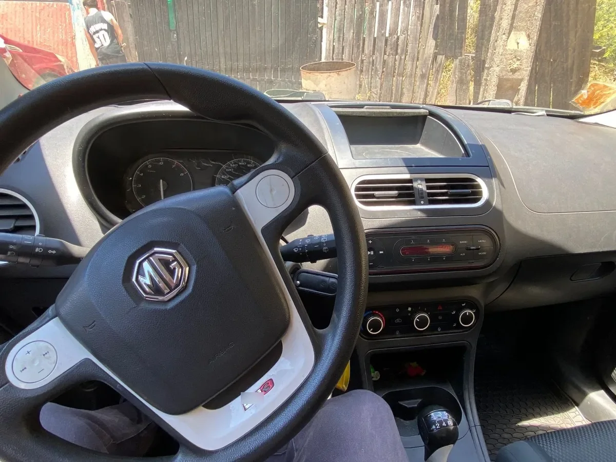 MG MG3 1.5 Std Mt año 2014