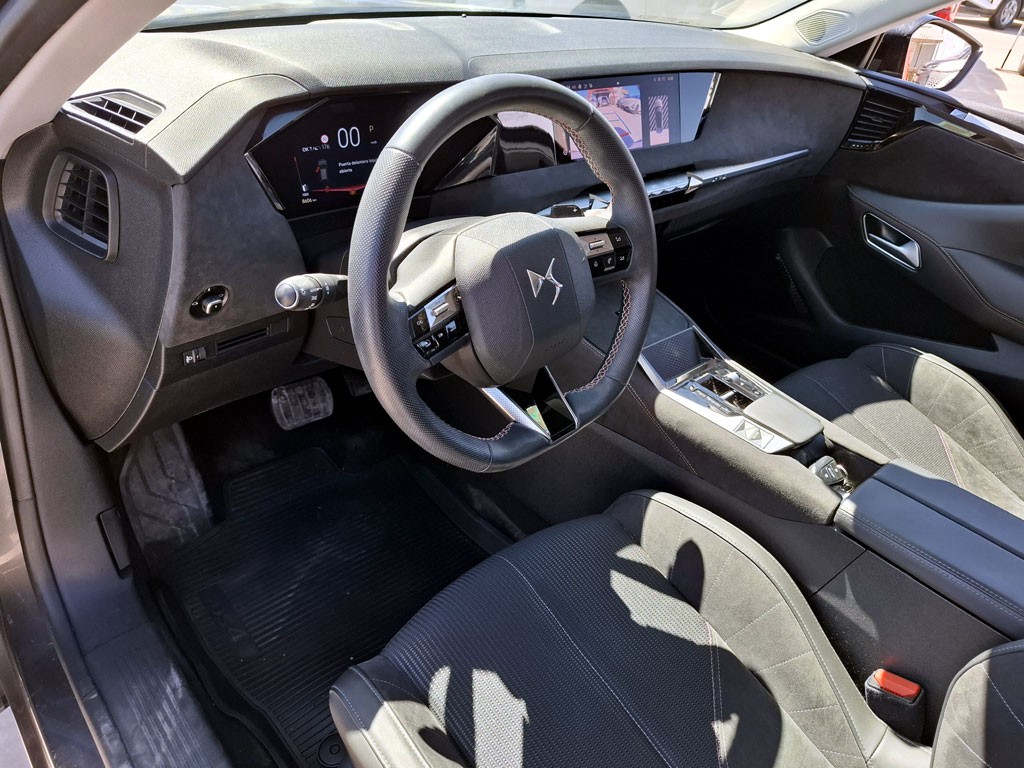 Ds 4 Cross Puretech 220 1.6 Aut año 2025