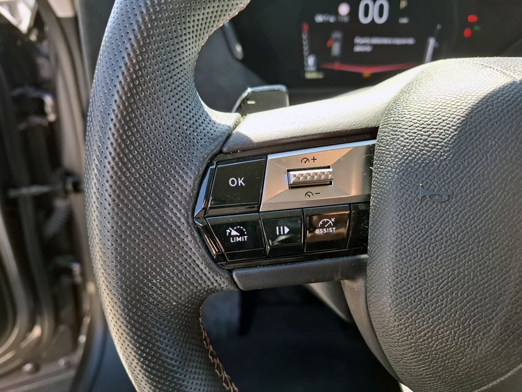 Ds 4 Cross Puretech 220 1.6 Aut año 2025