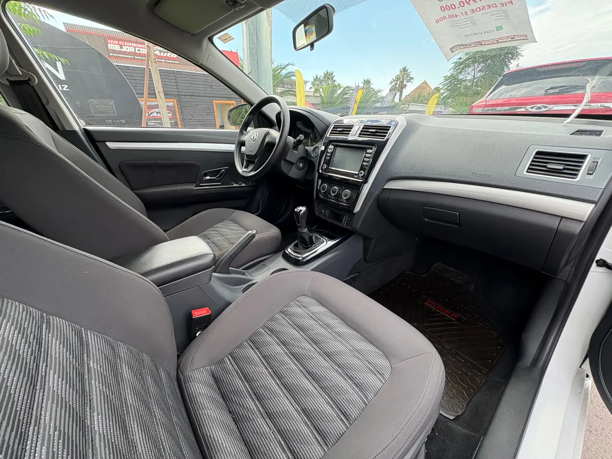 DONGFENG JOYEAR 1.6 Confortable Mt año 2023