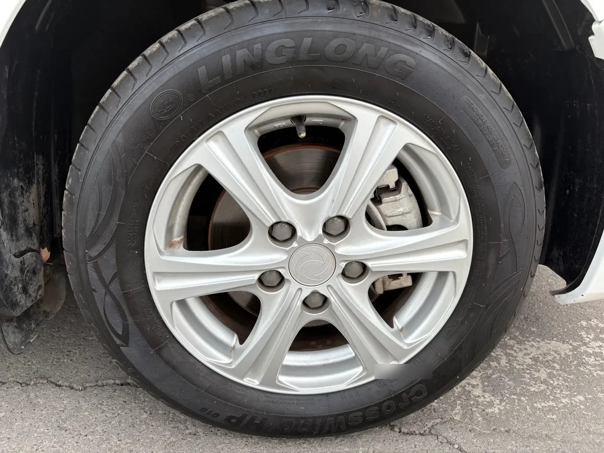 DONGFENG JOYEAR 1.6 Confortable Mt año 2023