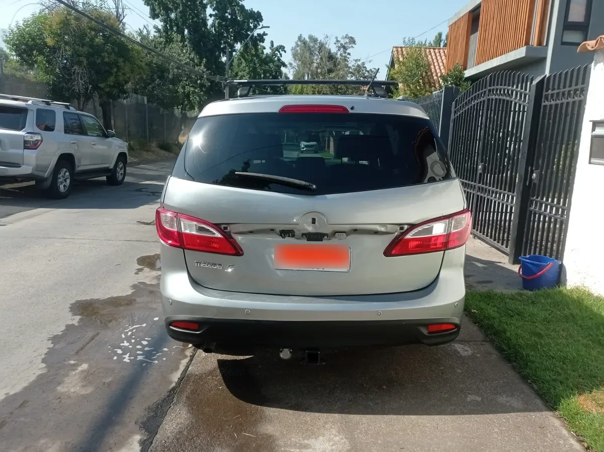 MAZDA MAZDA5 2.0l V Plus Mt año 2017