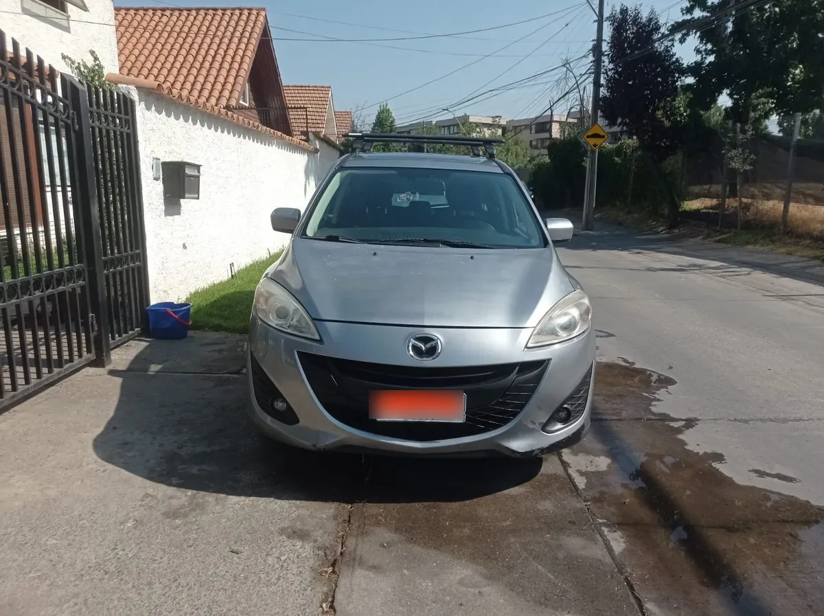 MAZDA MAZDA5 2.0l V Plus Mt año 2017