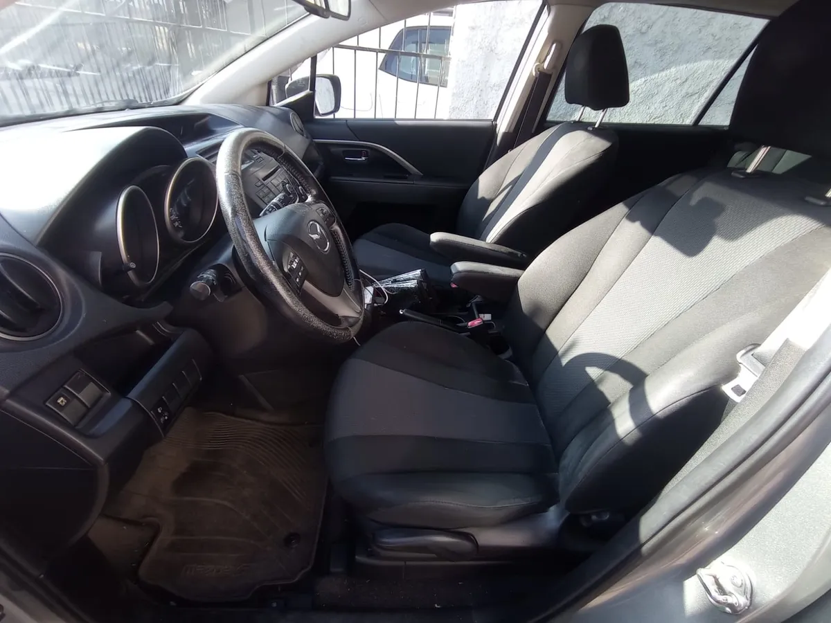 MAZDA MAZDA5 2.0l V Plus Mt año 2017