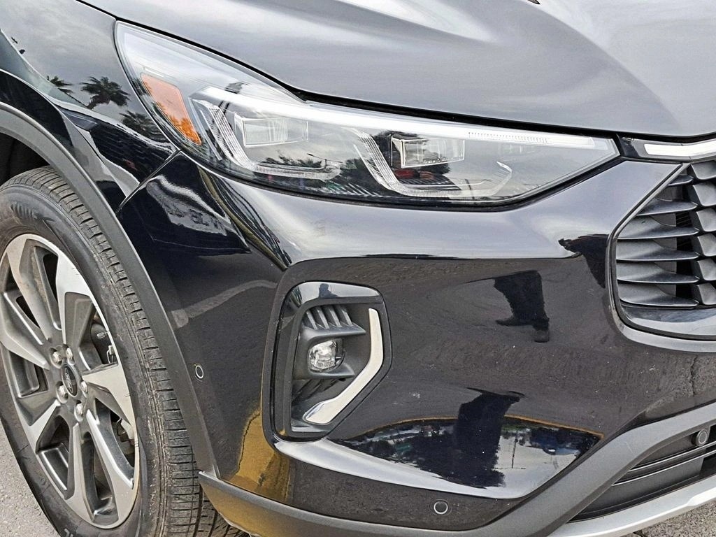 FORD ESCAPE 2.0 Platinum At 4x4 año 2024