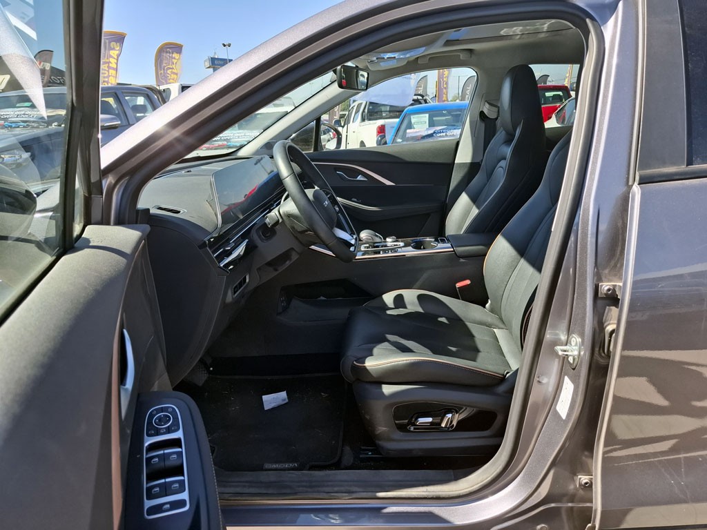 Omoda C5 1.6t Prestige 4x2 Dct At 5p año 2024