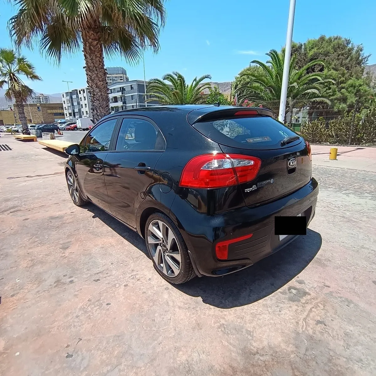 KIA MOTORS RIO 5 1.4 Ex Eurocopa Mt año 2016