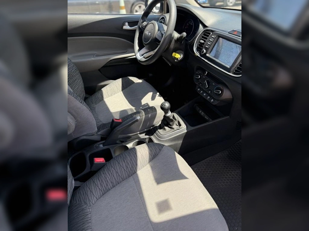 Kia Soluto 1.4 Lx año 2024