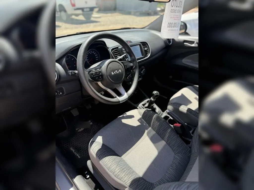 Kia Soluto 1.4 Lx año 2024
