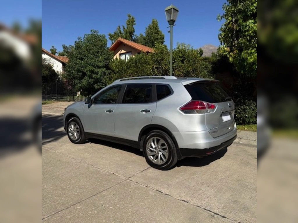 Nissan X-trail 2.5 Sense 4x4 2f Cvt At 5p año 2017