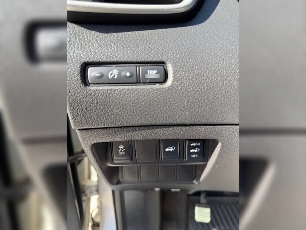 Nissan X-trail 2.5 Sense 4x4 2f Cvt At 5p año 2017