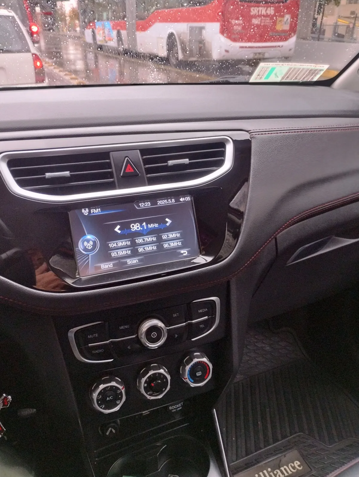 Brilliance V3 1.5 Comfortable Gx Mt año 2017