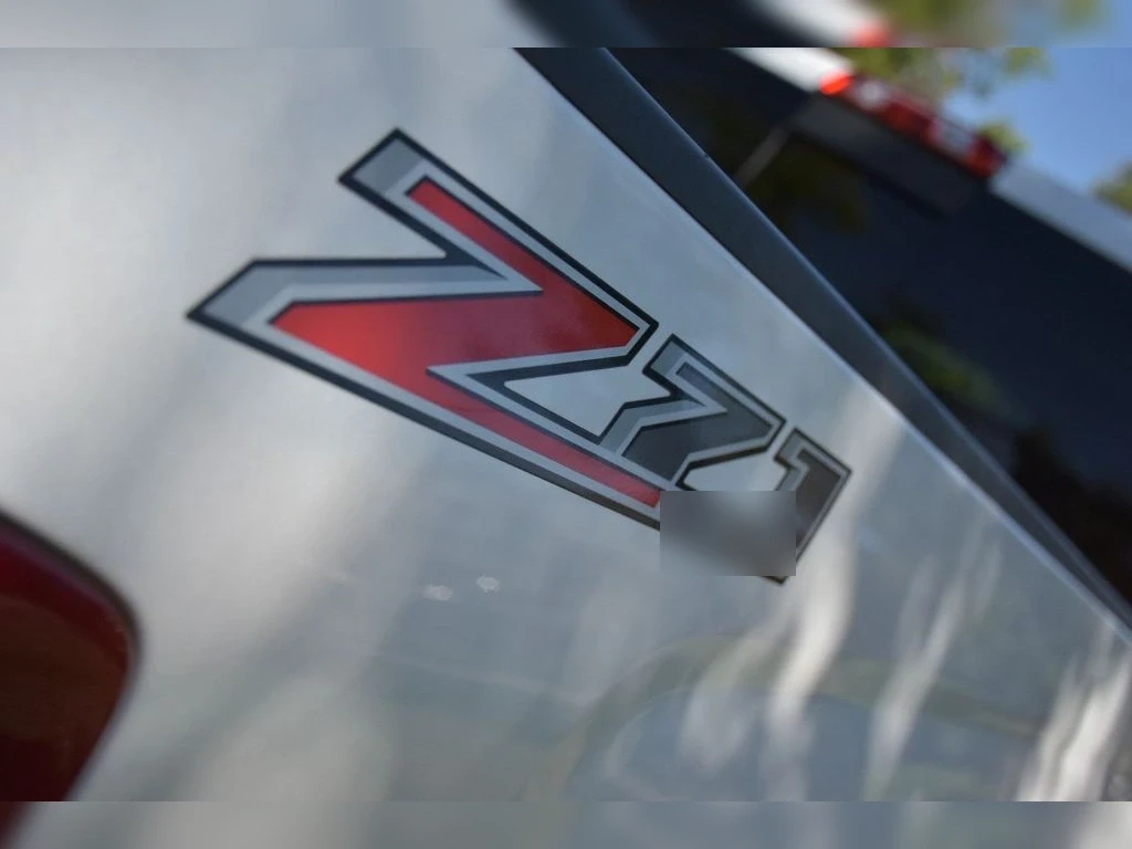 Chevrolet Silverado 5.3 Ltz 4wd Cc At 4p año 2017