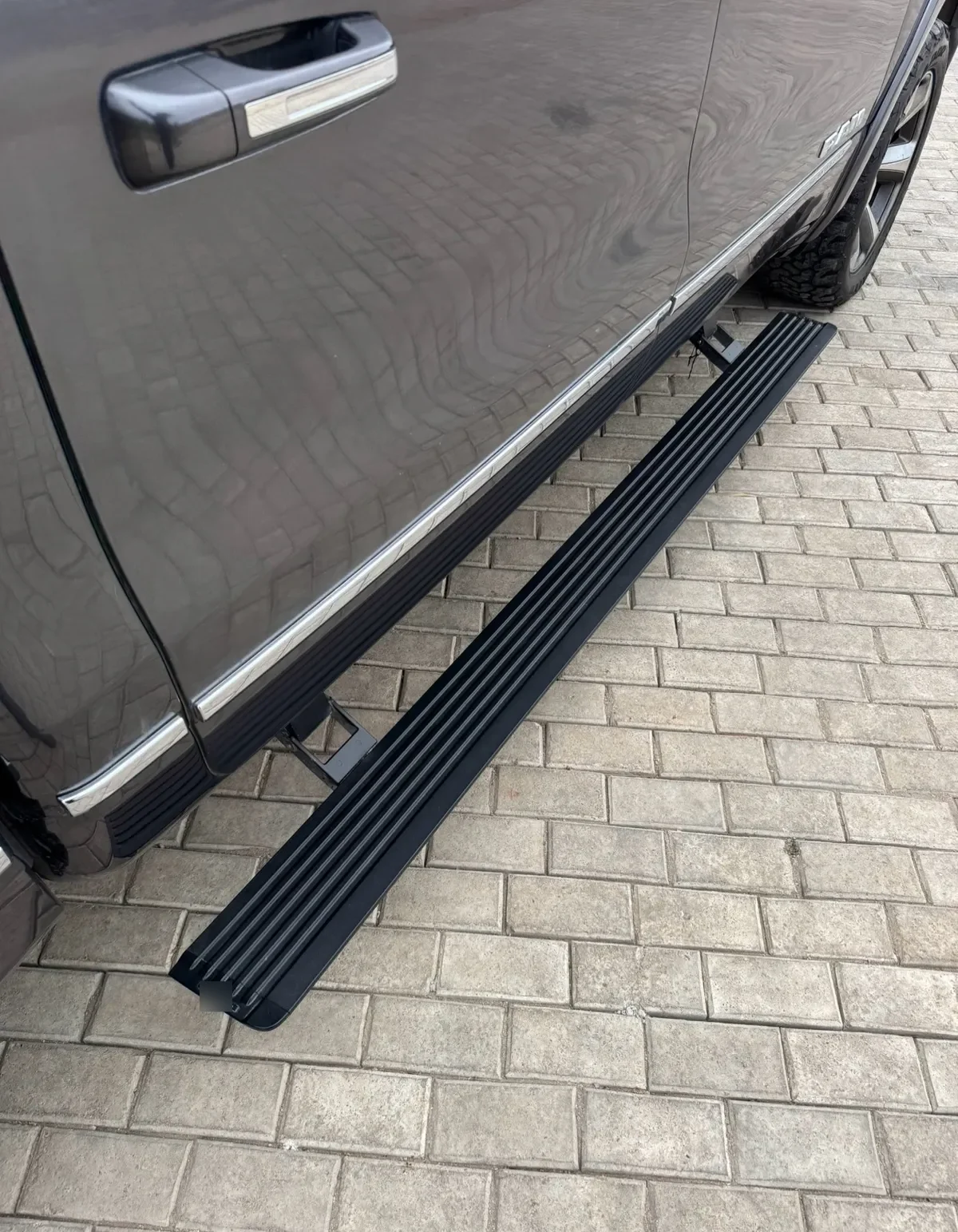 RAM 1500 5.7 Crew Cab Limited At 4x4 año 2022