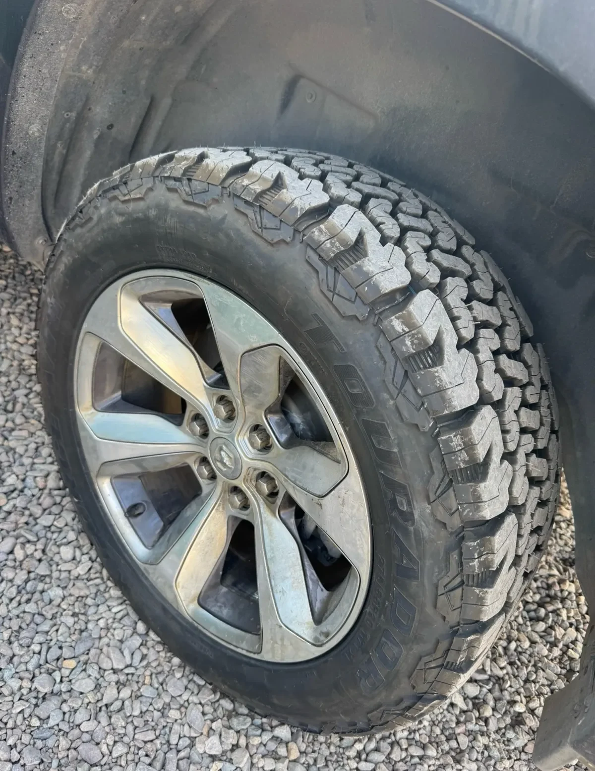 RAM 1500 5.7 Crew Cab Limited At 4x4 año 2022