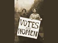 אנני קני וכריסטבל פנקהרטס, מנהיגות הסופרג'יסטיות 1908 / צילום: ויקיפדיה