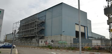 מתחם אלקו ברחוב החרושת, רמת השרון / צילום: תמר מצפי