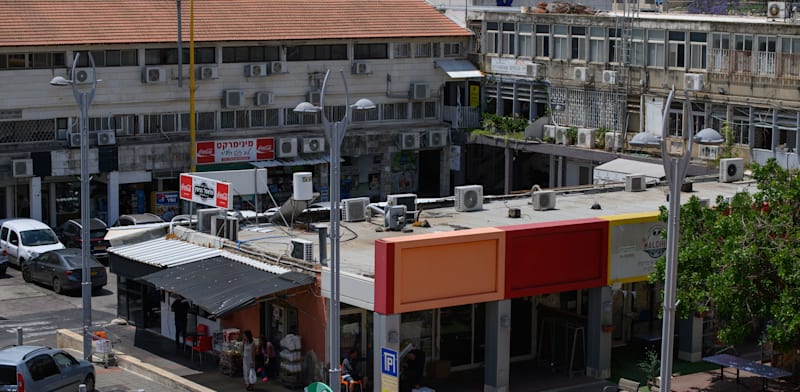 עסקים קטנים בקריית שמונה / צילום: אייל מרגולין