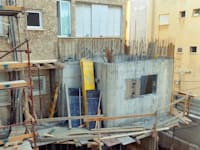 הוספת ממ''ד לבניין בראשון לציון במסגרת תמ''א 38 / צילום: Shutterstock