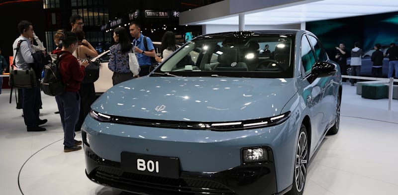רכב B01 של LeapMotor בתערוכה בשנחאי / צילום: Reuters, Go Nakamura