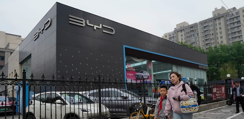 חברת BYD הסינית / צילום: ap, Ng Han Guan
