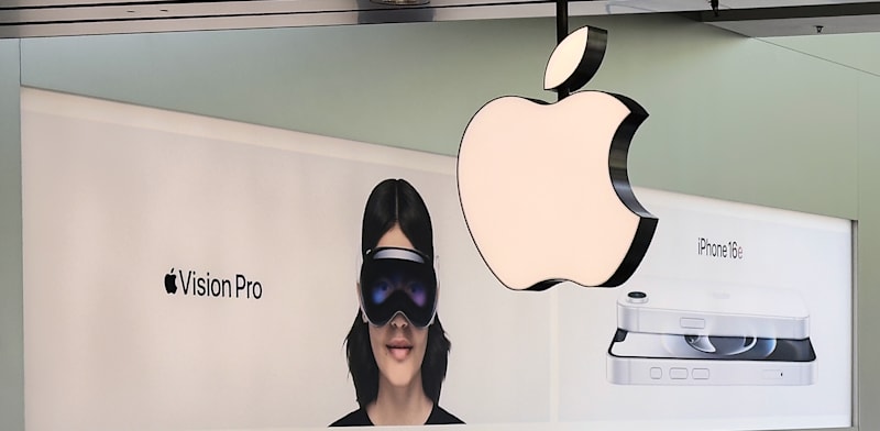 חנות של אפל בבייג'ינג, סין / צילום: ap, Andy Wong