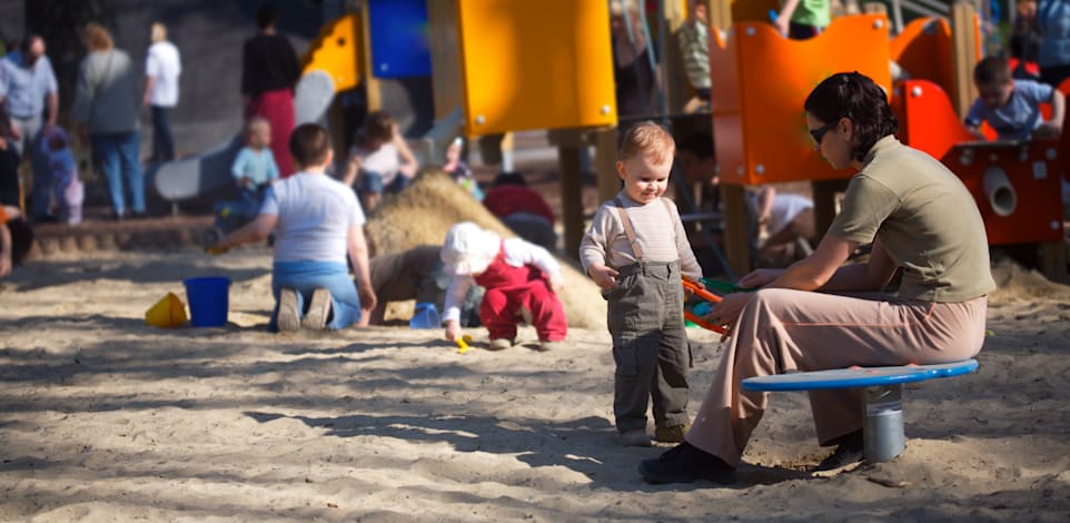 הורים לילדים שגילם עד שלוש יקבלו החל מתלוש השכר הקרוב תוספת של נקודות זיכוי / אילוסטרציה: Shutterstock