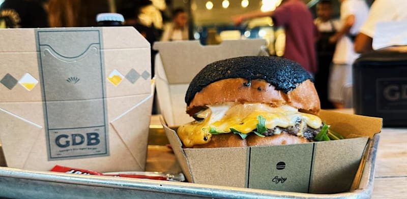 המבורגר של GDB / צילום: אנטולי מיכאלוב, ליאל סנד