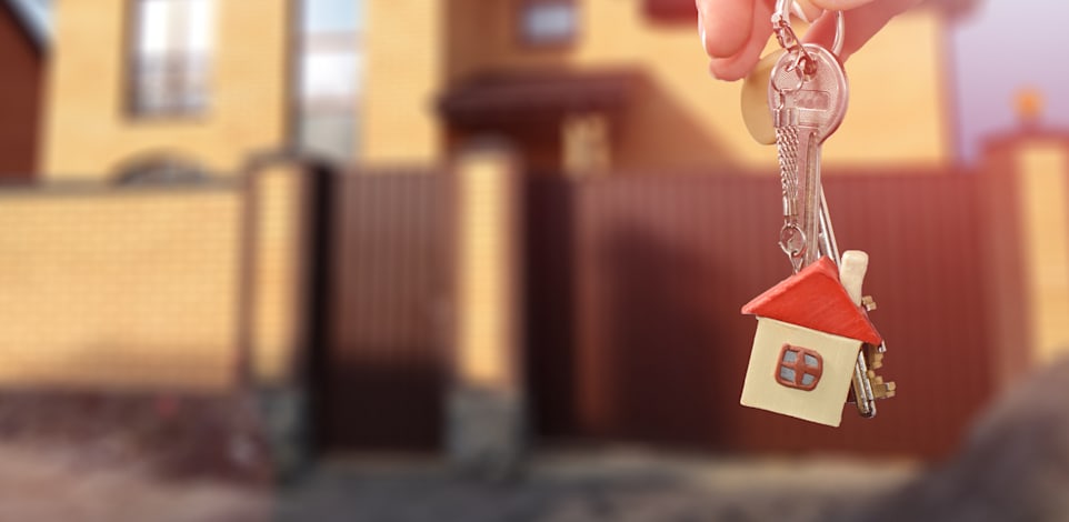 מהיום אפשר לקחת משכנתה בשני שליש פריים / אילוסטרציה: Shutterstock, Serhii Krot