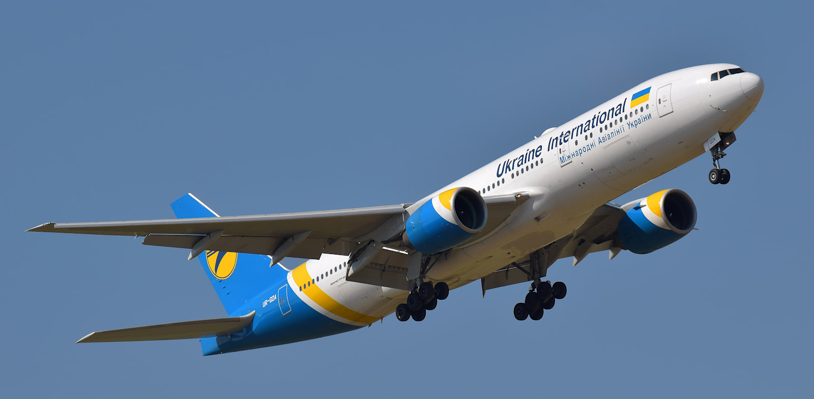 מטוס של יוקריין איירליינס אינטרנשיונל / צילום: Shutterstock