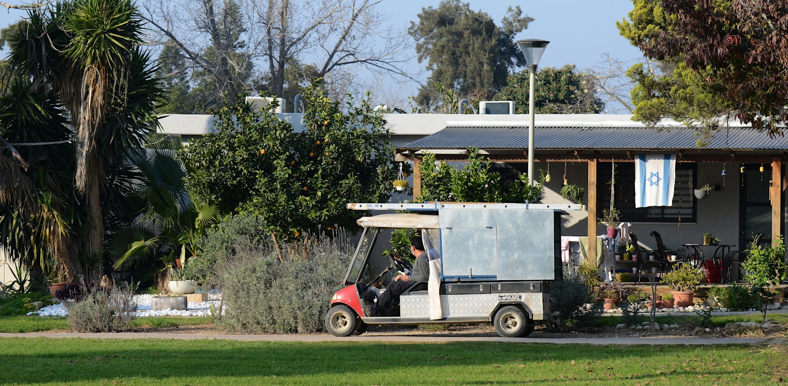 קיבוץ נחל עוז / צילום: איל יצהר