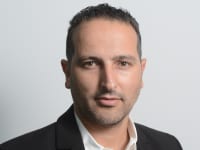 אלדד פרי עו"ד / צילום: איל יצהר