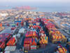 "מטענים בנמל חיפה / צילום: Shutterstock" "מטענים בנמל חיפה / צילום: Shutterstock"