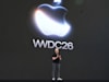 טים קוק , מנכ''ל אפל, על במת כנס WWDC / צילום: ap