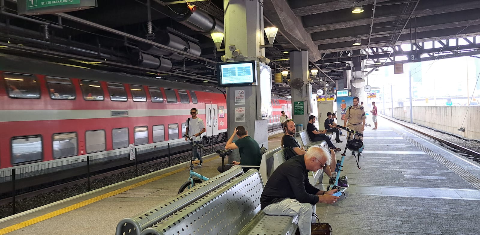 רכבת ישראל. לקראת עוד בוקר פקוק? / צילום: טלי בוגדנובסקי