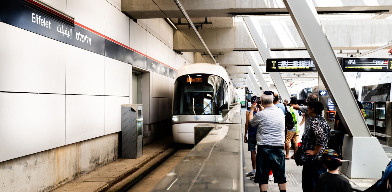 הרכבת הקלה, הקו האדום / צילום: יוסי כהן