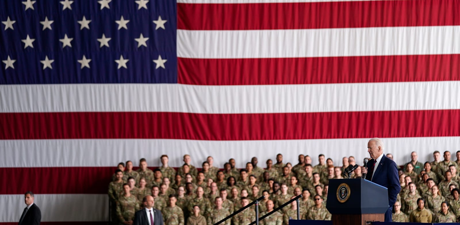 הנשיא ביידן. מאחרוני הדור שבו החובה להגן על הדמוקרטיות מובנת מאליה / צילום: Associated Press, Evan Vucci