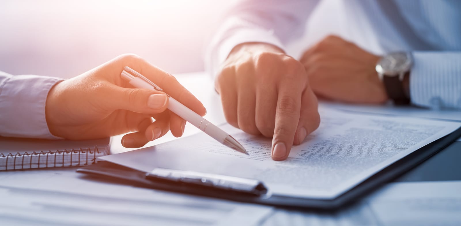 / צילום: -כוח מתמשך. זה ההליך שיחליף אותו / אילוסטרציה: Shutterstock, REDPIXEL.PL"