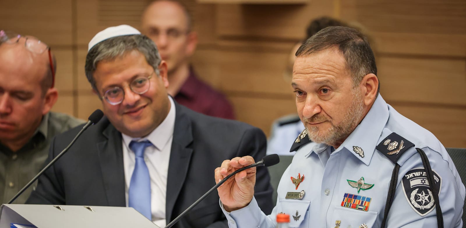 "המפכ''ל יעקב שבתאי והשר לביטחון לאומי איתמר בן גביר / צילום: נועם מושקוביץ, דוברות הכנסת"