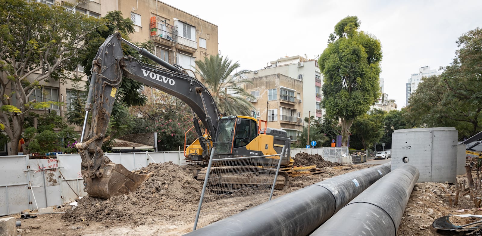 העבודות על הרכבת הקלה / צילום: Shutterstock