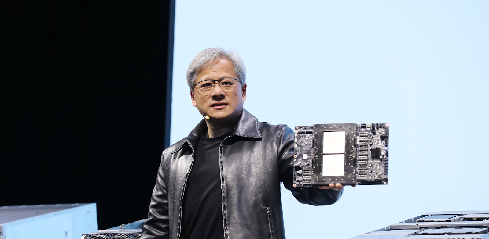 "ג'נסן הואנג, מנכ''ל אנבידיה / צילום: Shutterstock"