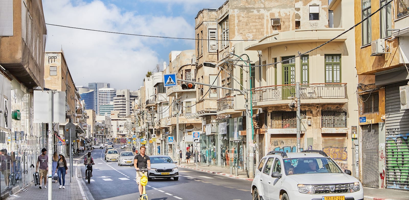 תל אביב / צילום: Shutterstock, AlexDonin