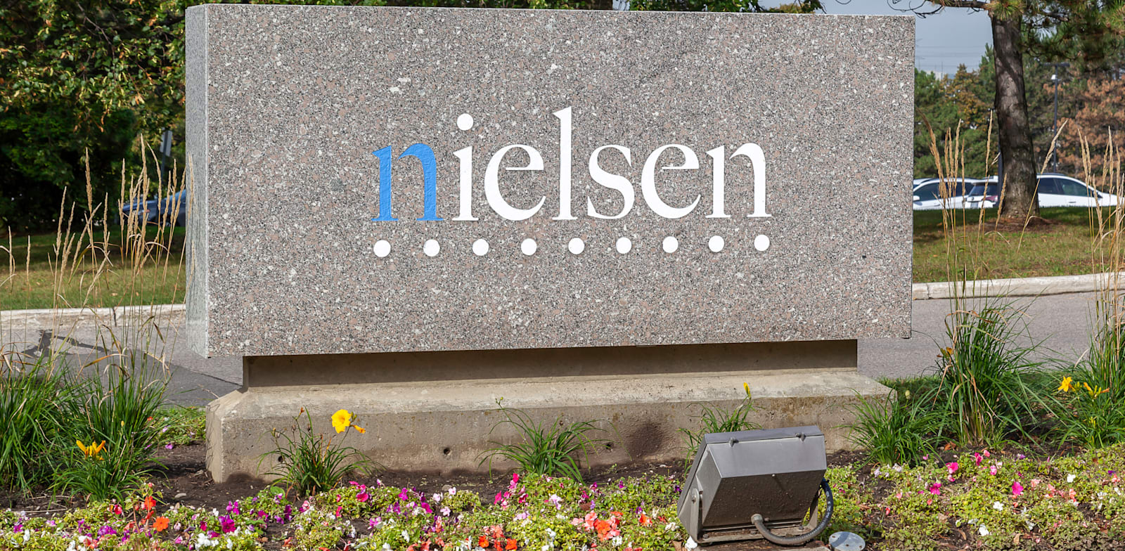 "משרדי נילסן בקנדה / צילום: Shutterstock, JHVEPhoto"