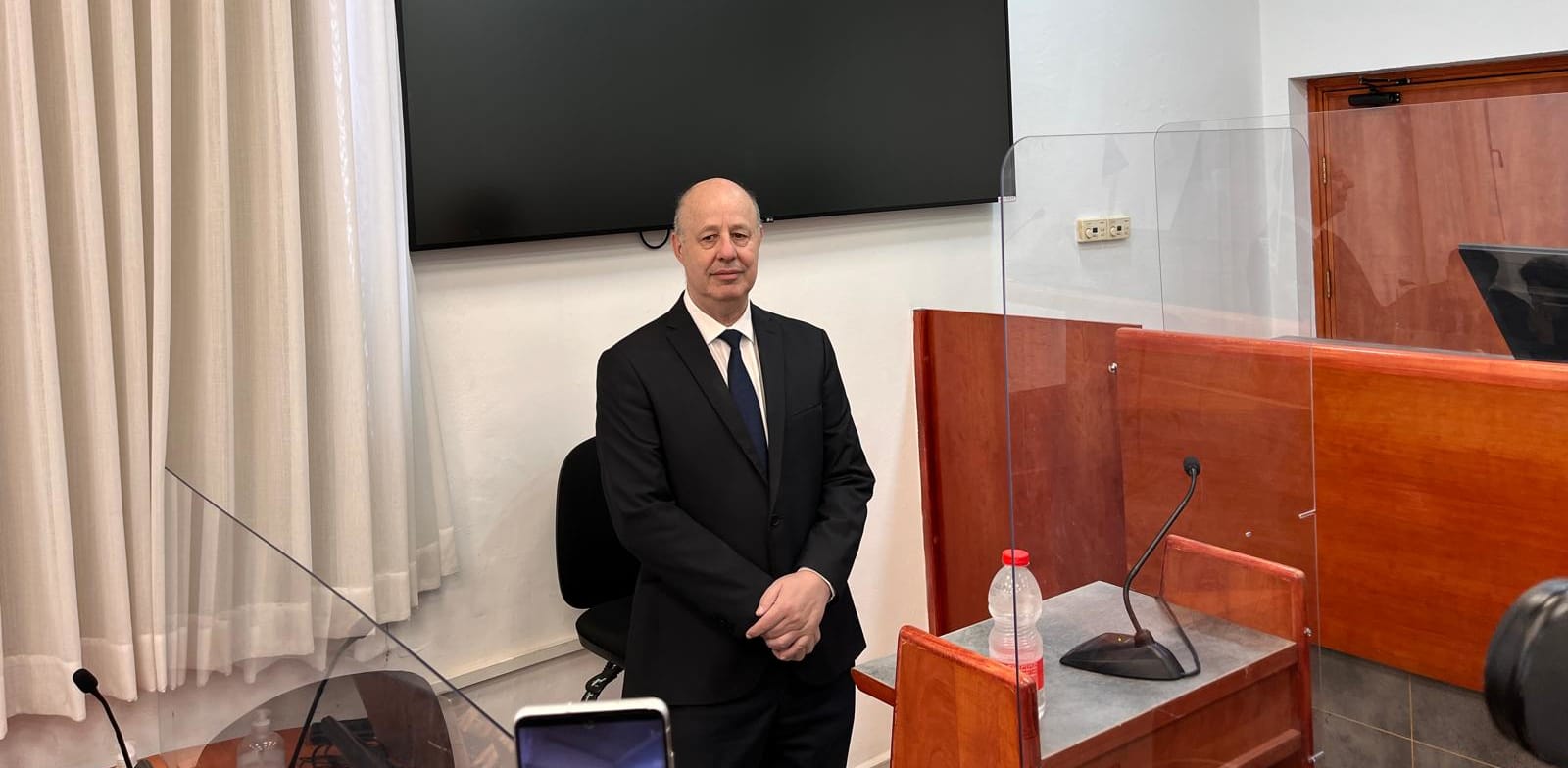 צחי הנגבי בבית המשפט המחוזי בירושלים במשפט נתניהו