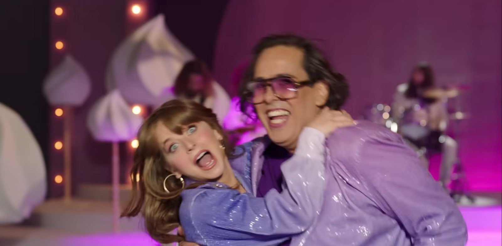 "אילן פלד וגיה באר־גורביץ' בקמפיין מילקי של שטראוס / צילום: צילום מסך"